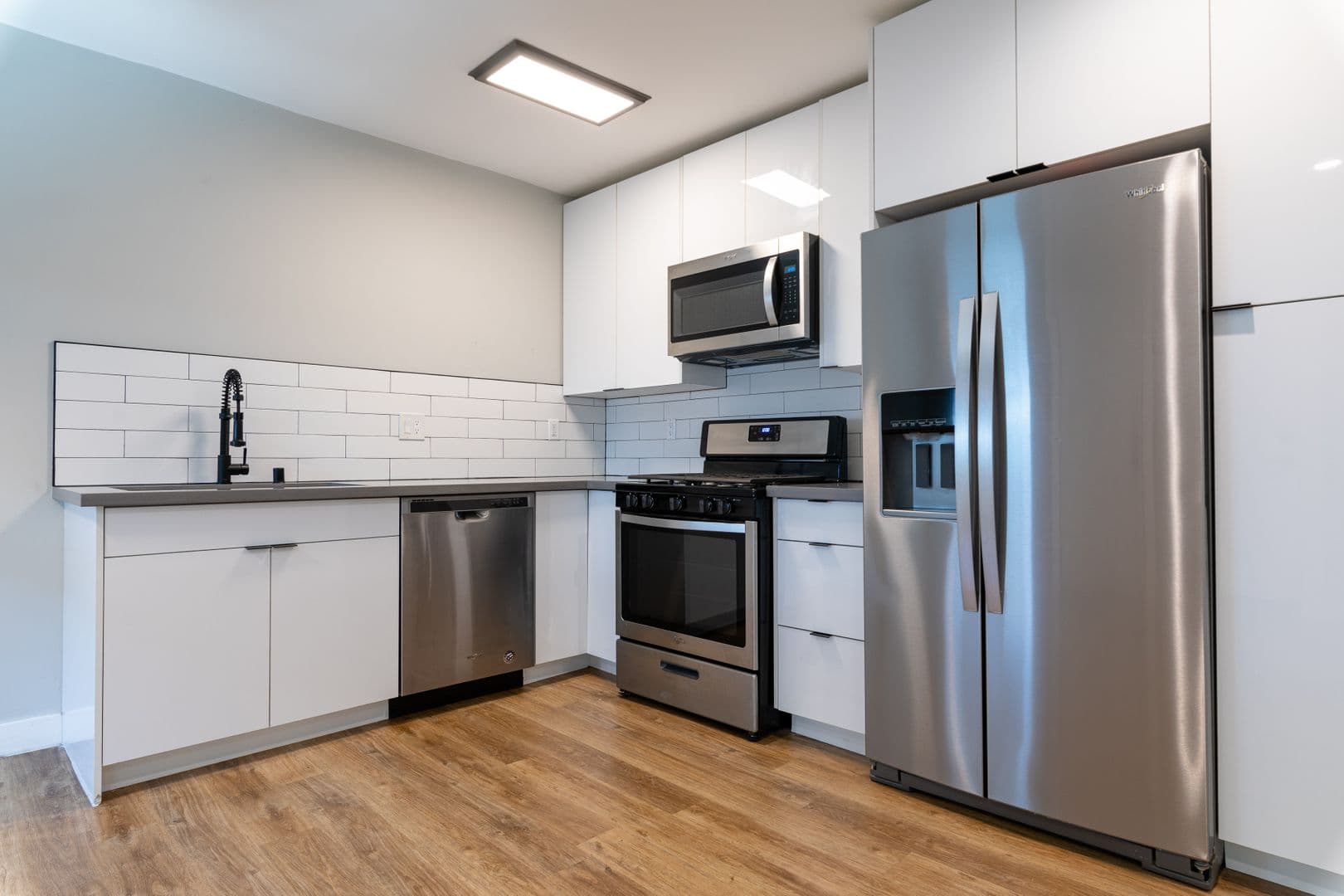 Los Angeles Apartment: 5635 Monte Vista St.