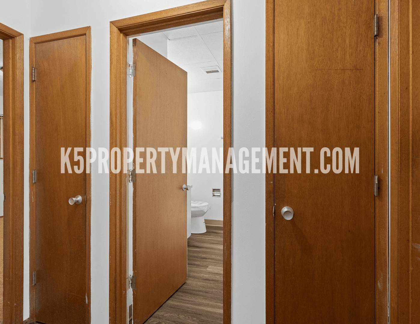 Portland Apartment: 4820 SW Barbur Blvd - 04