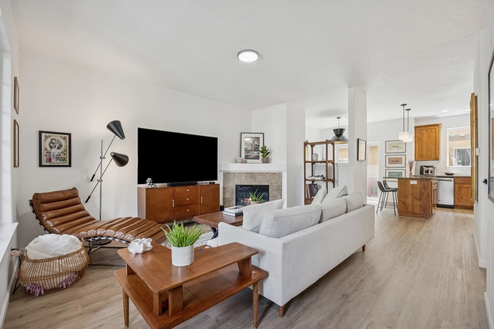 Beaverton House: 16220 SW Baseline Rd
