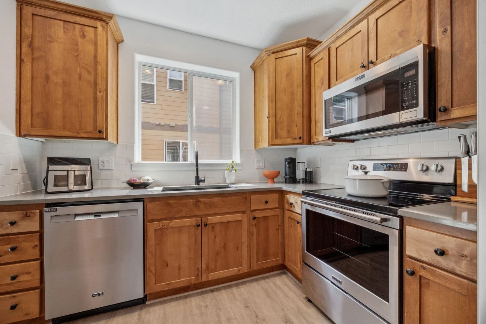 Beaverton House: 16220 SW Baseline Rd