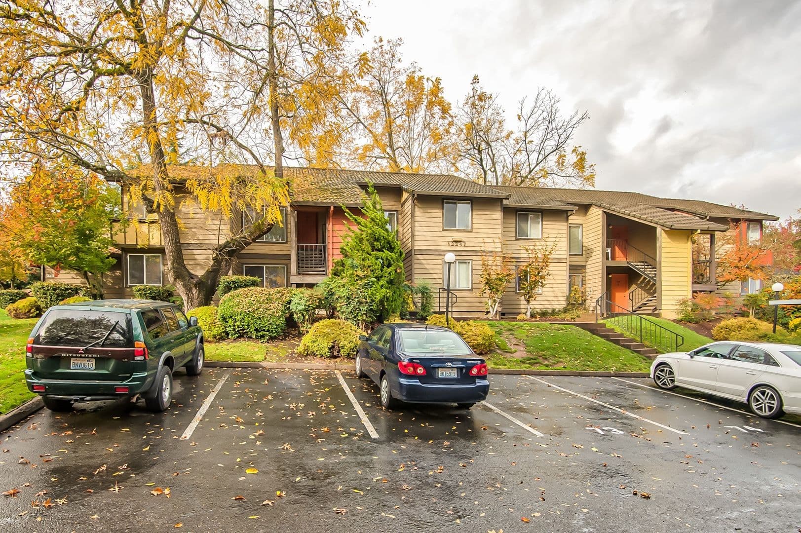Portland Apartment: 12247 NW Cornell Rd