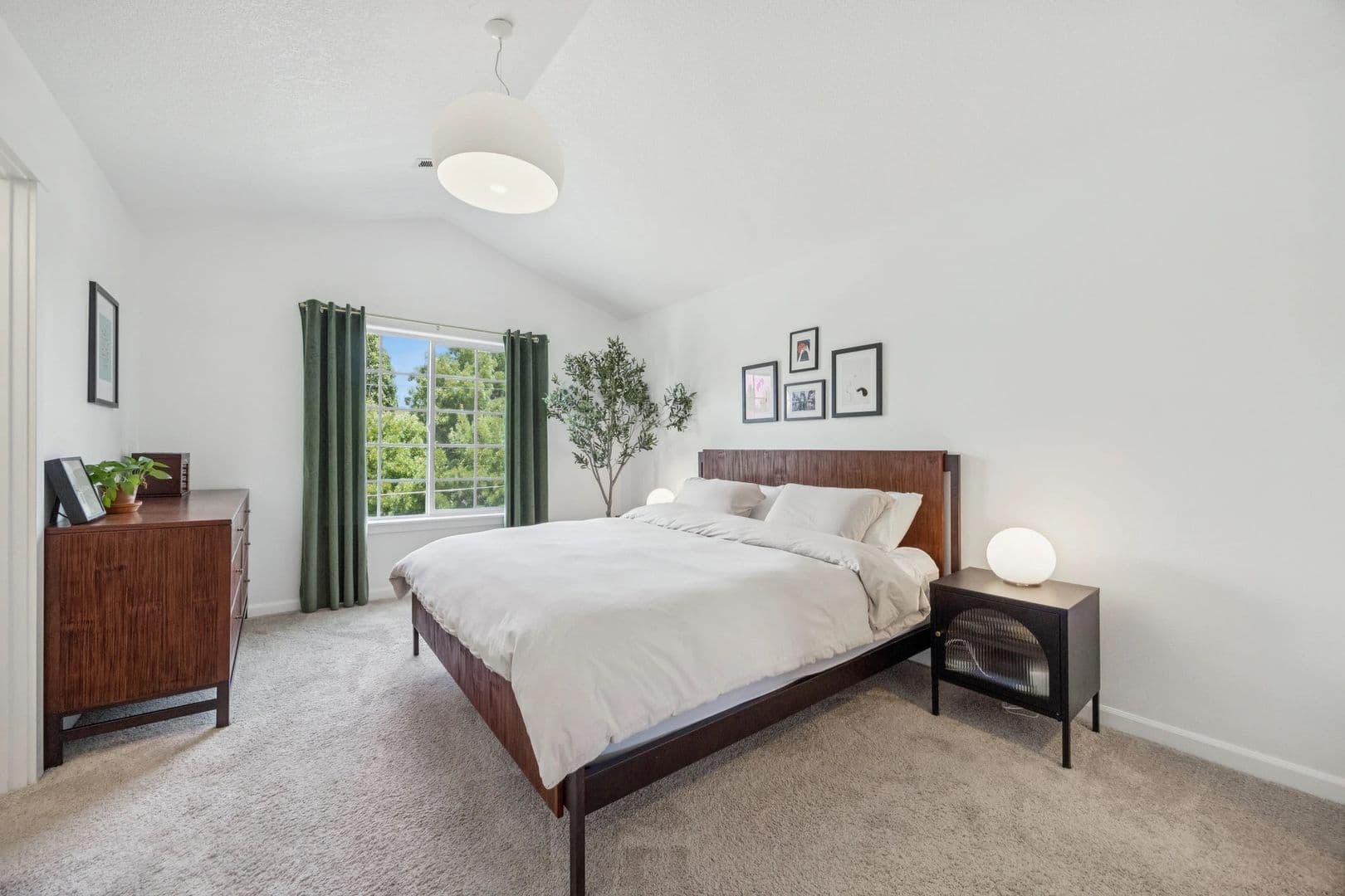 Beaverton House: 16220 SW Baseline Rd