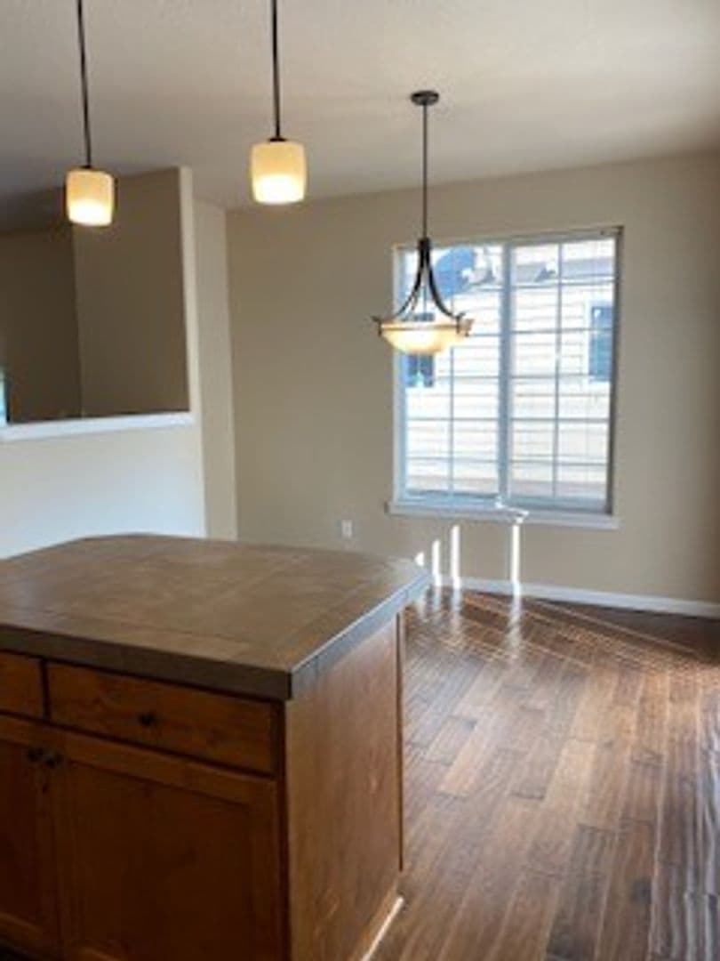 Beaverton House: 1090 SW 162nd Ave