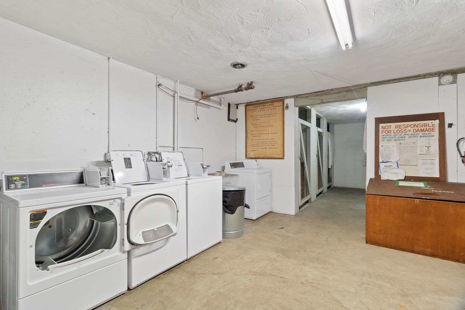 Portland Apartment: 4820 SW Barbur Blvd - 08