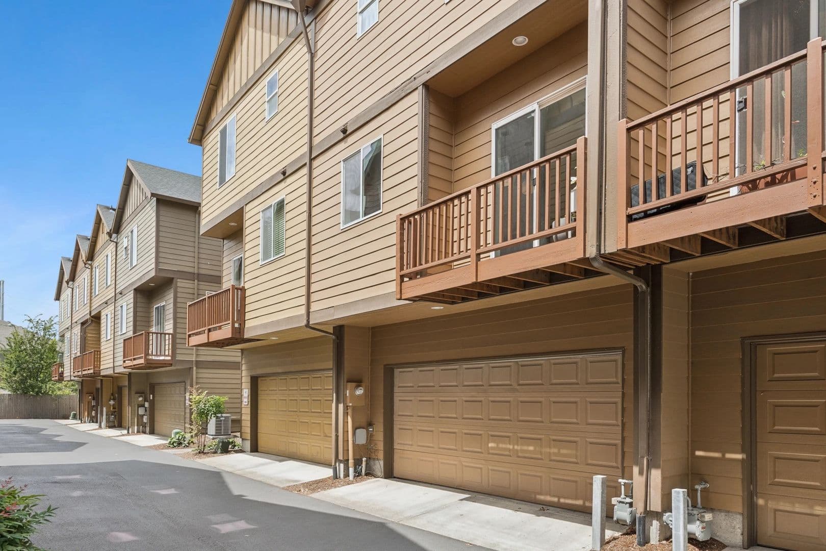 Beaverton House: 16220 SW Baseline Rd