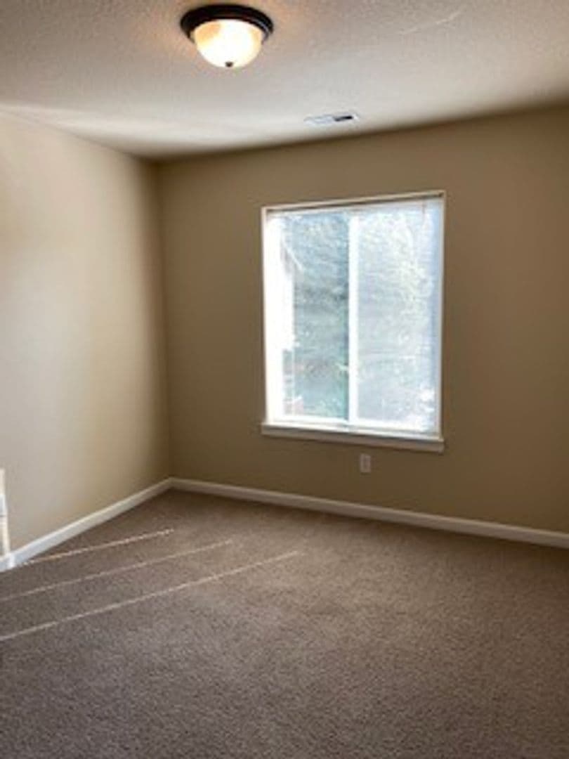 Beaverton House: 1090 SW 162nd Ave