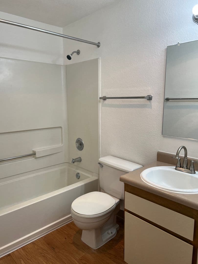 Portland Apartment: 12247 NW Cornell Rd