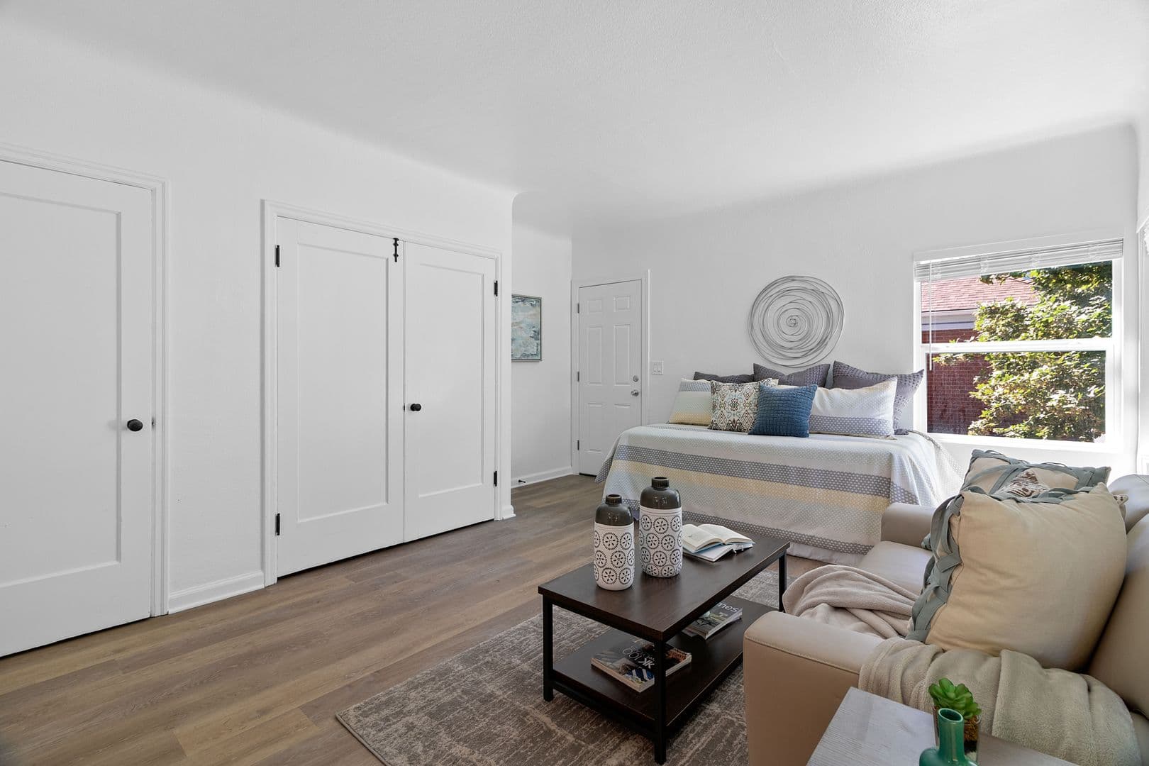 Portland Apartment: 5712 N. Interstate Ave