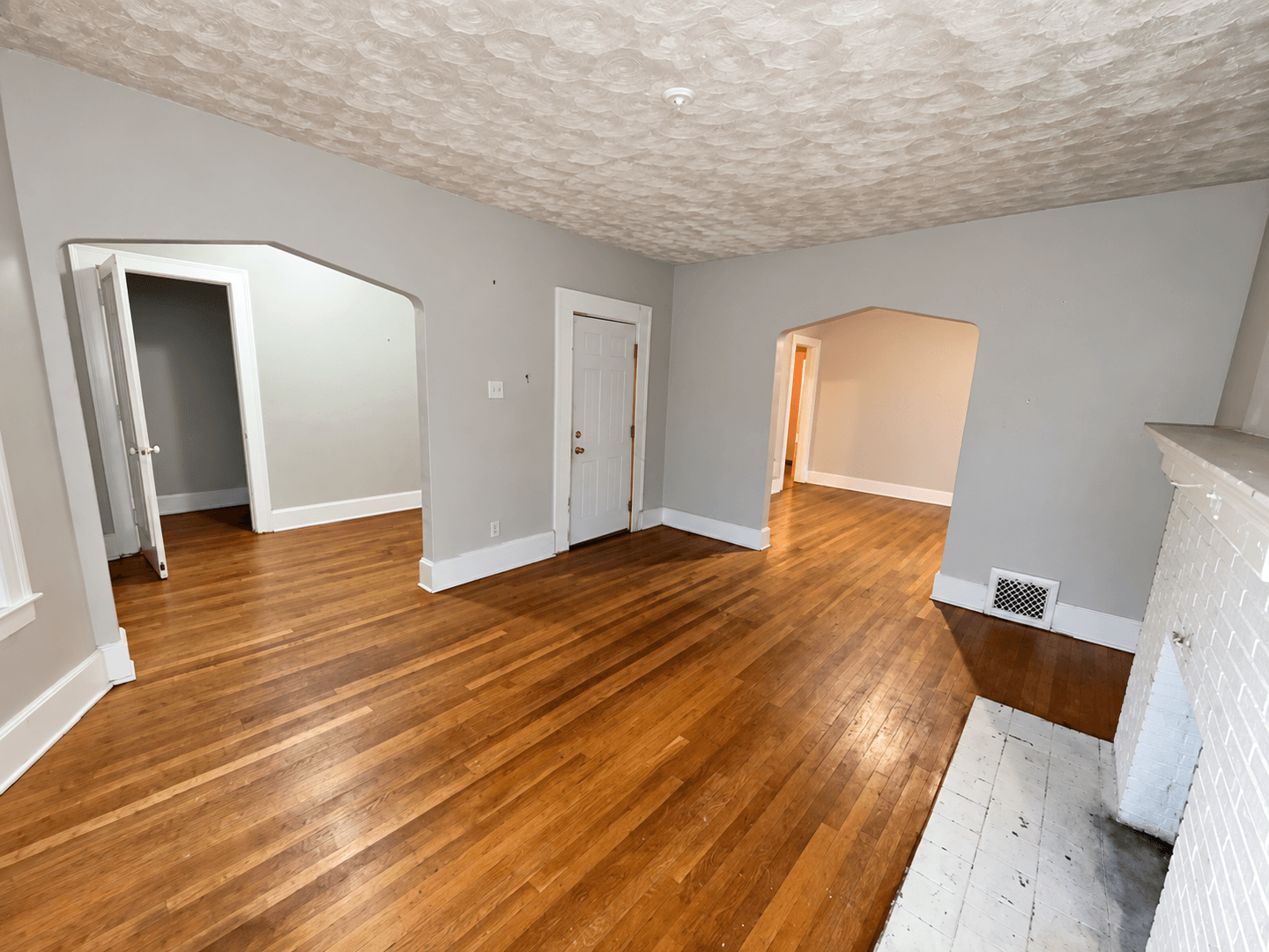 Detroit Apartment: 1492 Pingree