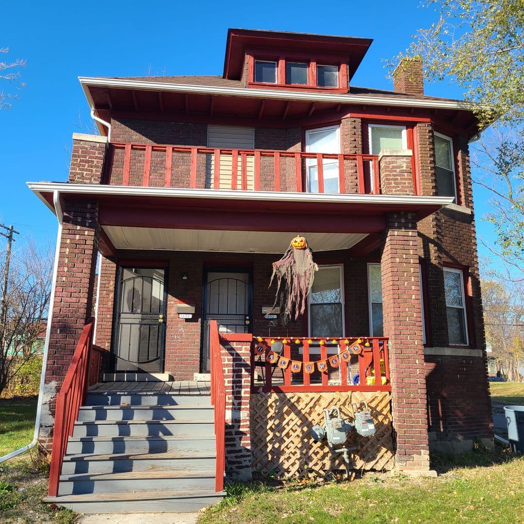 Detroit Apartment: 1492 Pingree