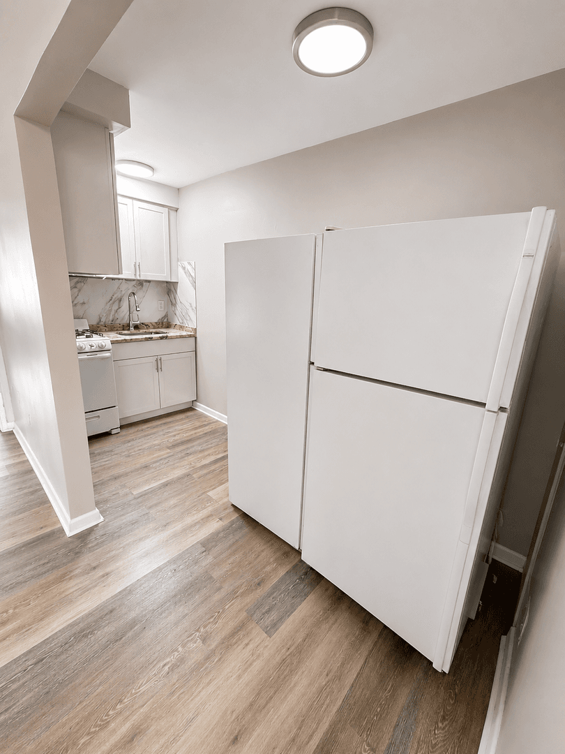 Detroit Apartment: 14801 Joy Rd