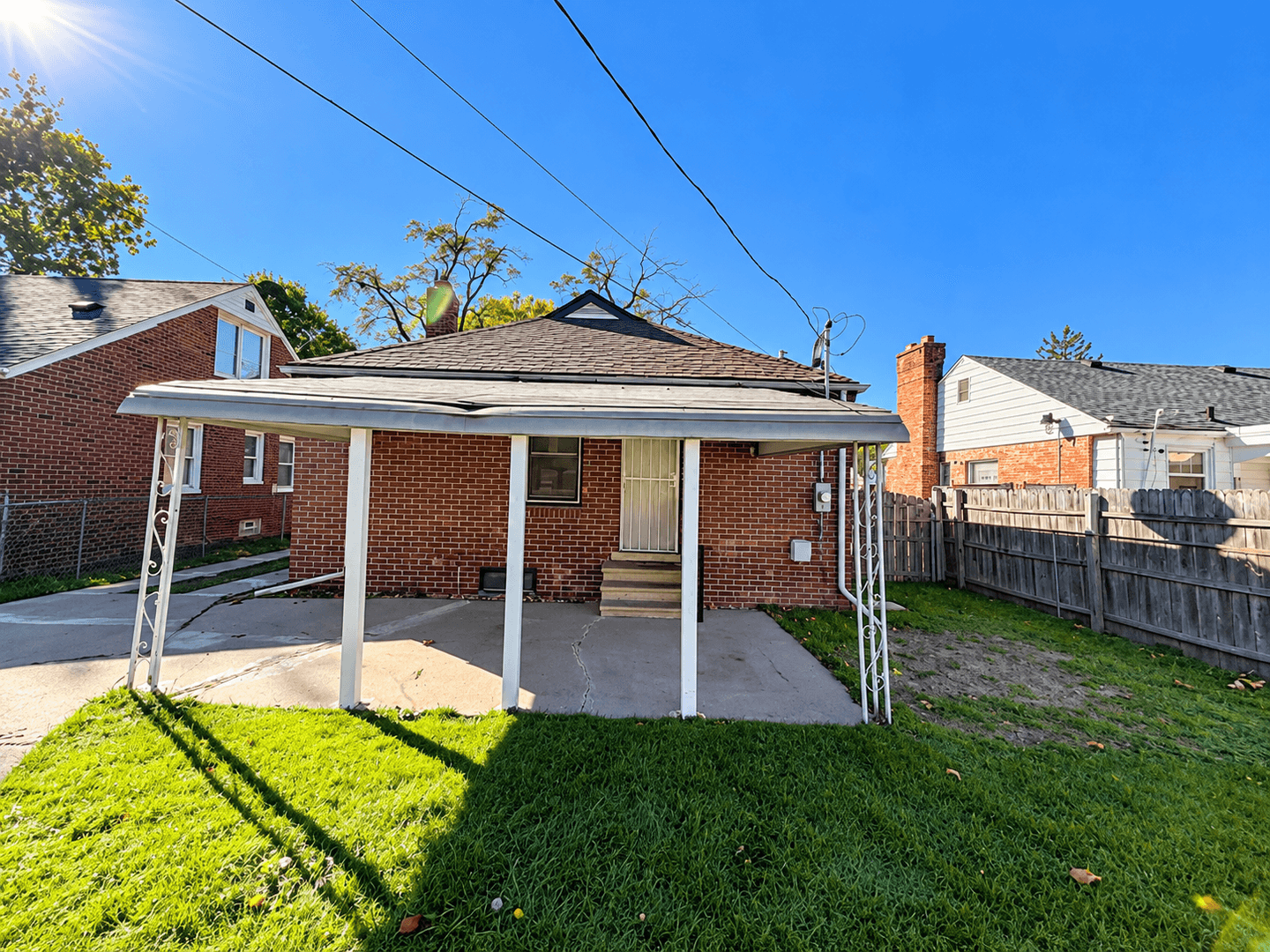 Detroit House: 19162 Patton