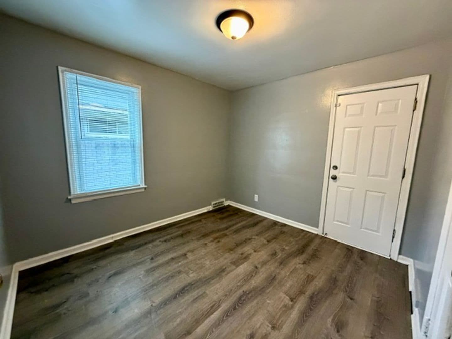 Detroit House: 15758 Fielding