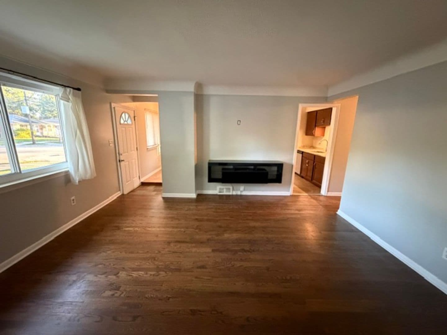 Dearborn Heights House: 4512 Raymond Ave