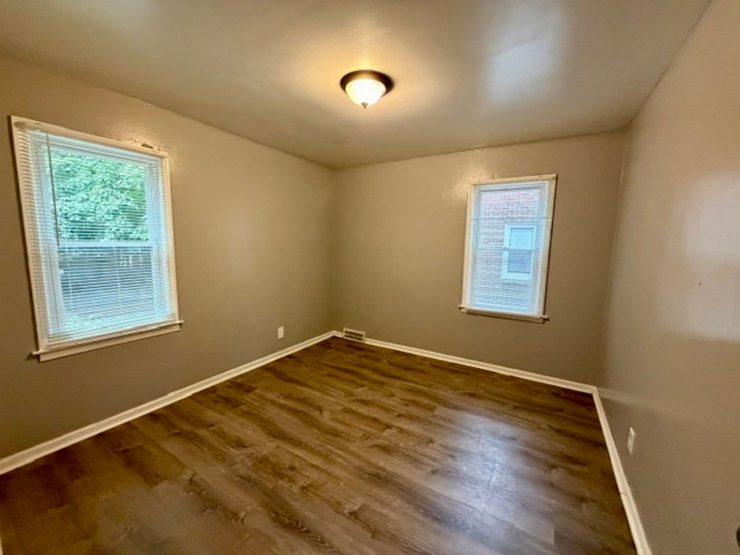 Detroit House: 15758 Fielding