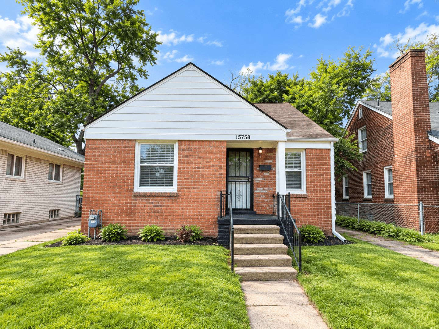 Detroit House: 15758 Fielding