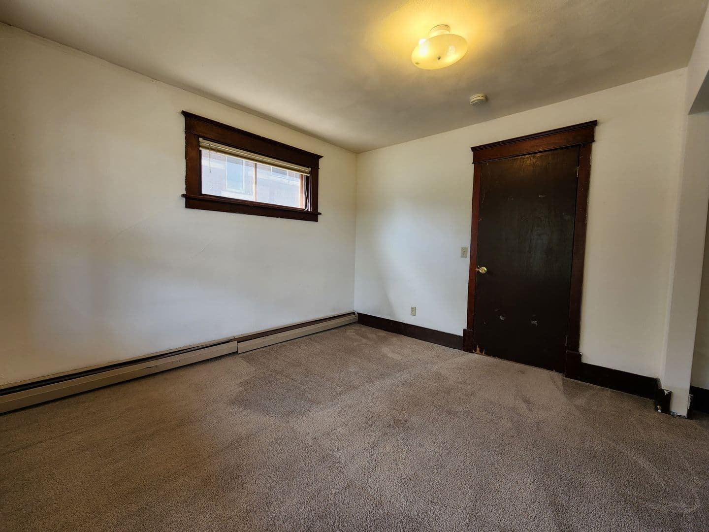 Madison Apartment: 10 S. Orchard St