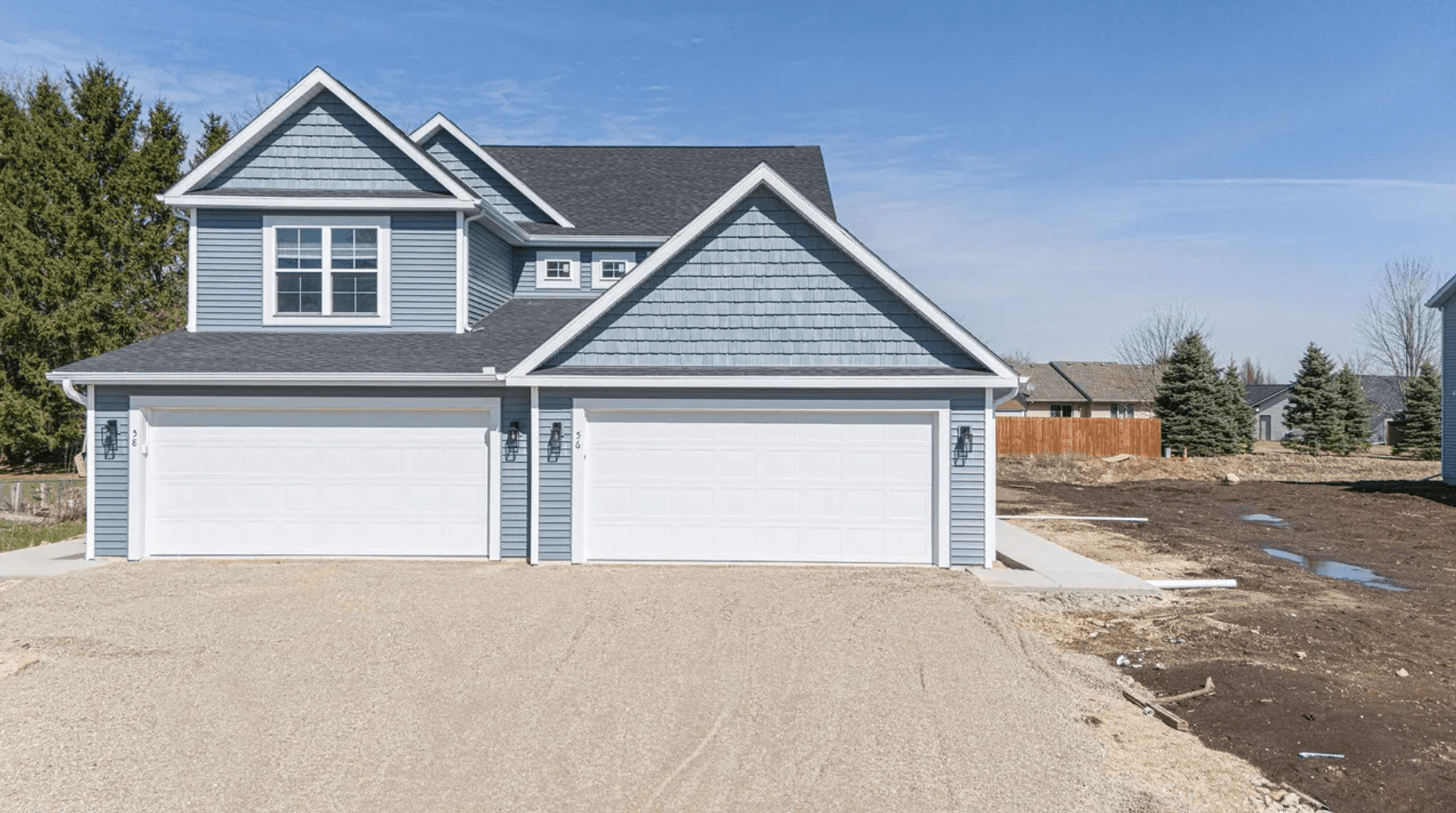Milton Apartment: 56 E Ash Ln
