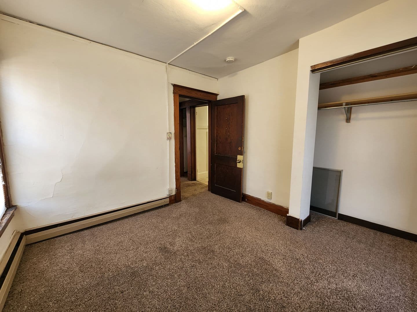 Madison Apartment: 10 S. Orchard St