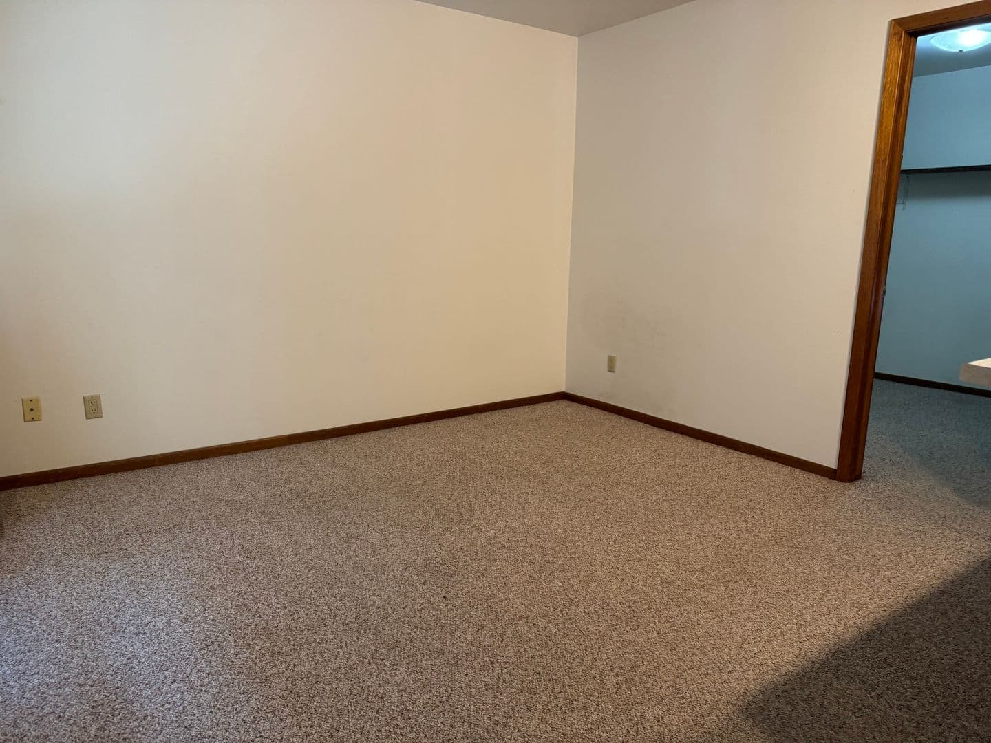 Madison Apartment: 432-436 West Wilson Street