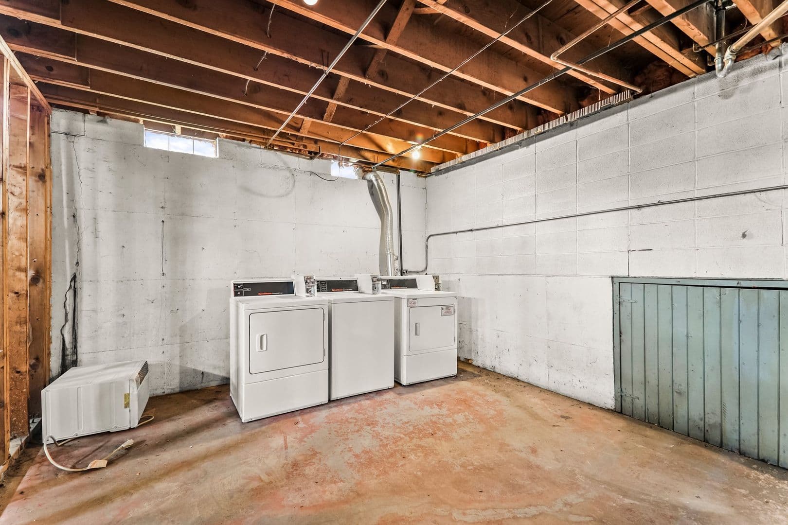 Sun Prairie Apartment: 124 - 132 - 208 - 224 S Bird St.