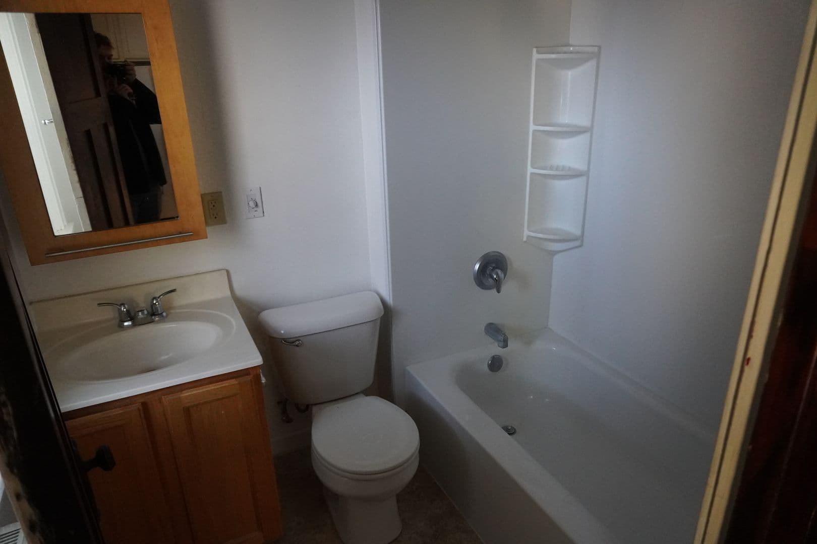 Madison Apartment: 2718 Sommers Avenue