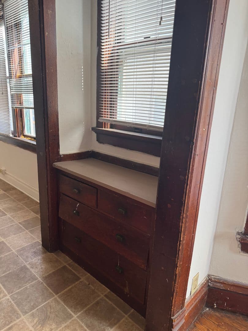 Madison Apartment: 146-48 W Gorham St