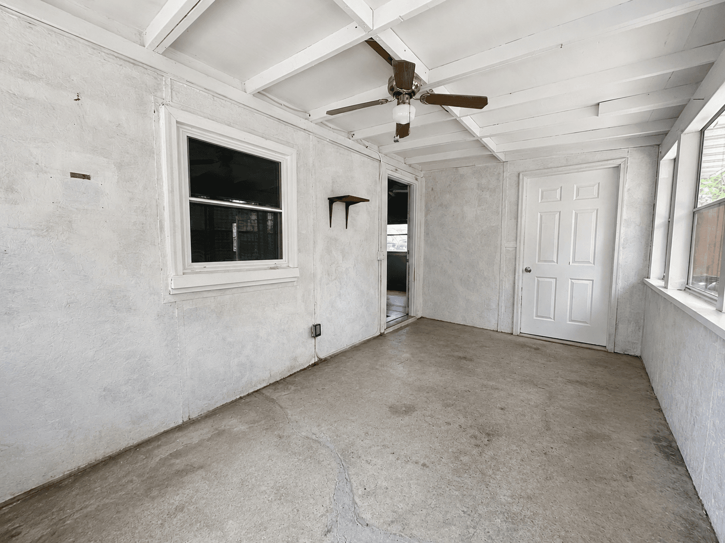 Madison House: 4318 Sheffield Road