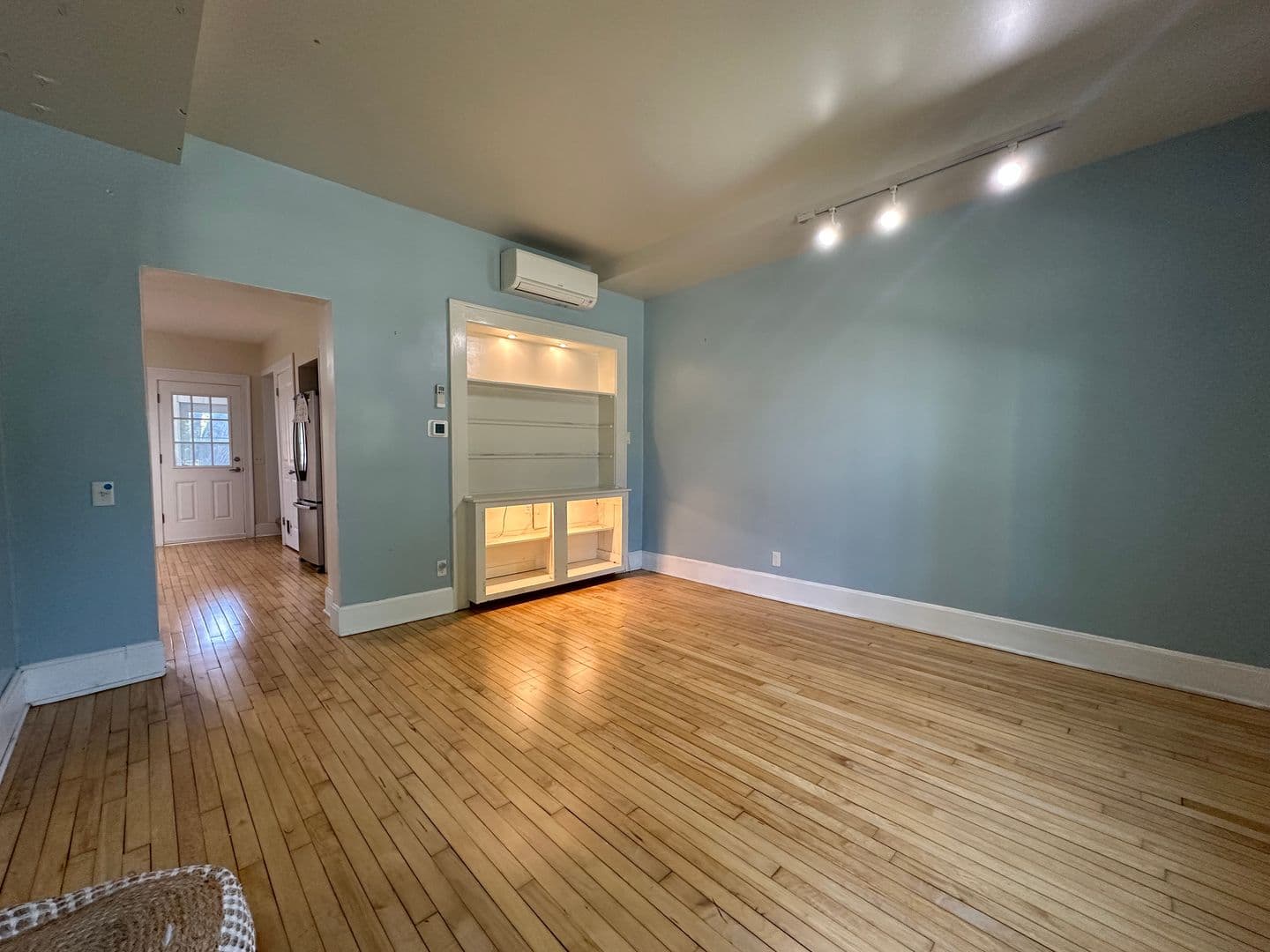 Madison House: 959 Lawrence St