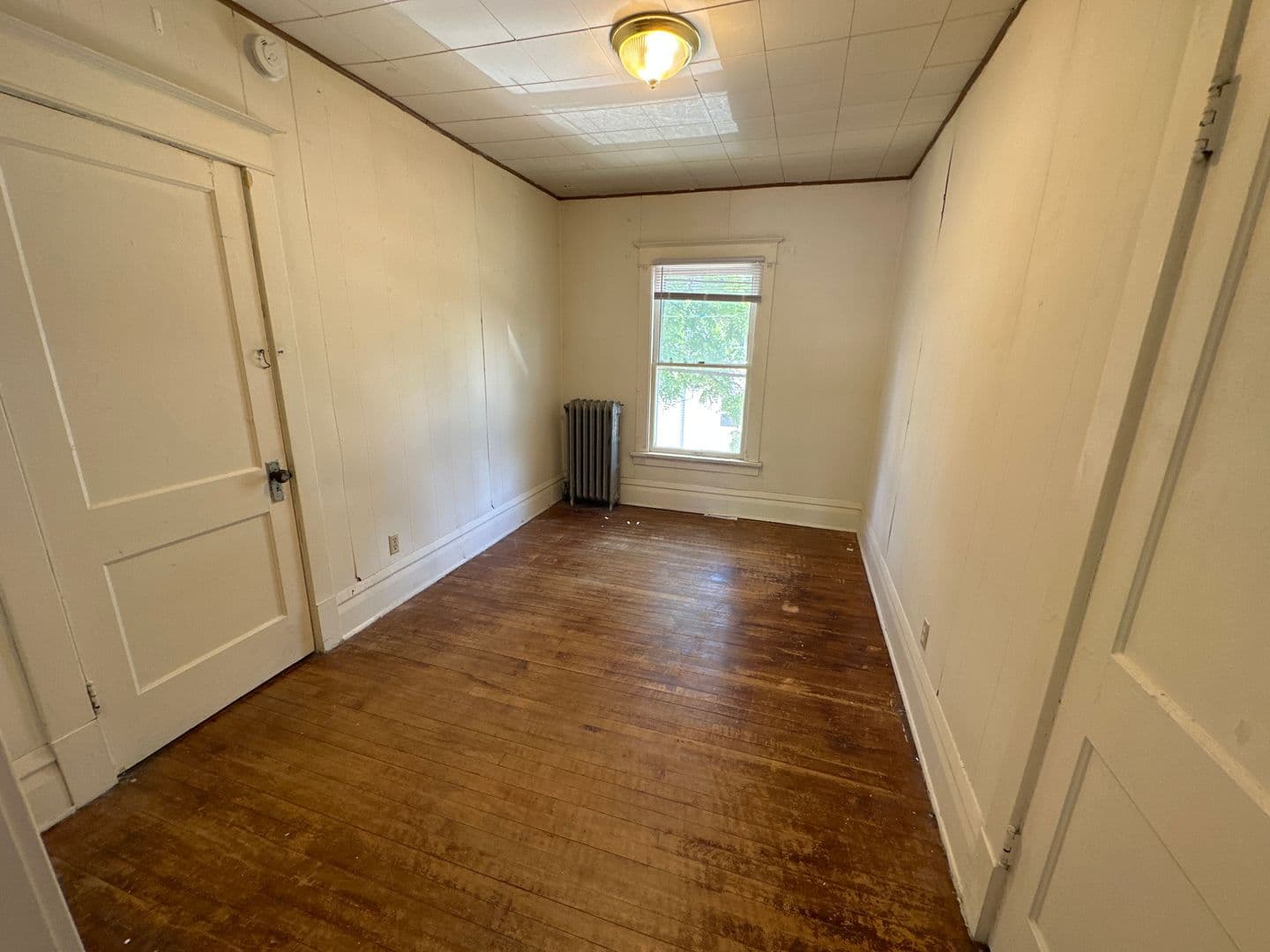 Madison Apartment: 1132-34 Mound St