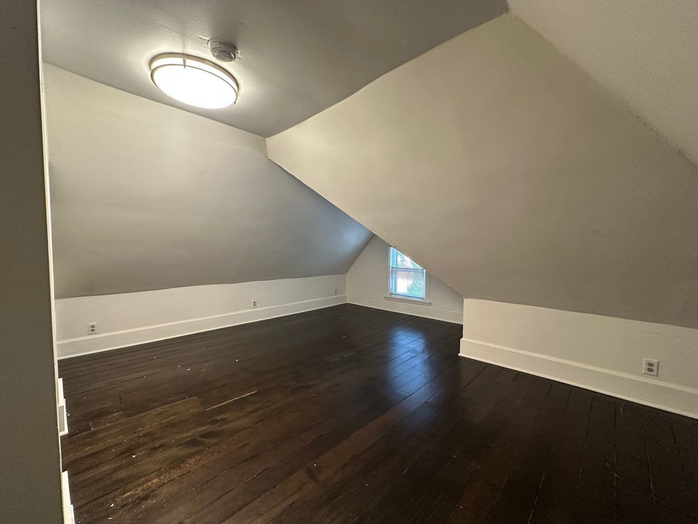 Madison Apartment: 522 E. Main Street