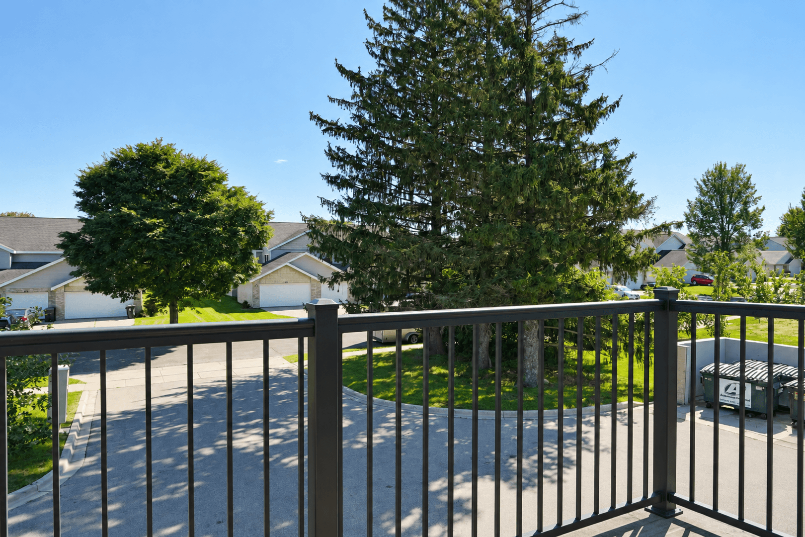 Sun Prairie Apartment: 1174 Stonewood Crossing