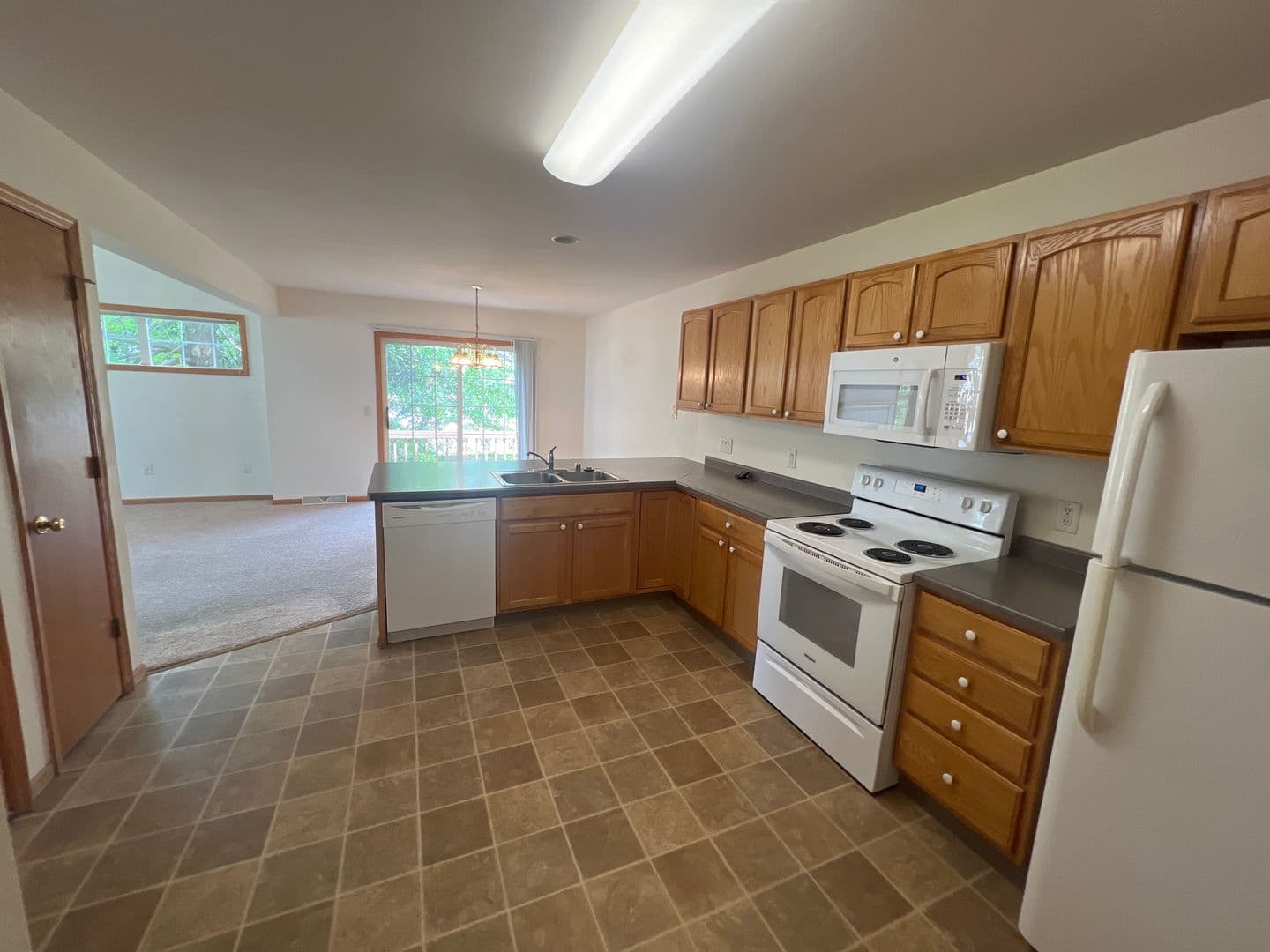 Madison Apartment: 6702-64 Pima Dr.