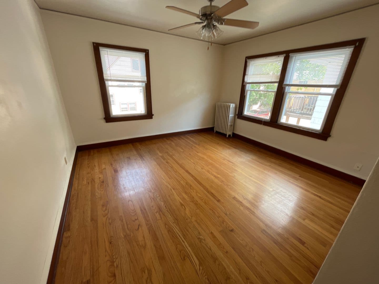 Madison Apartment: 411 Paunack Pl