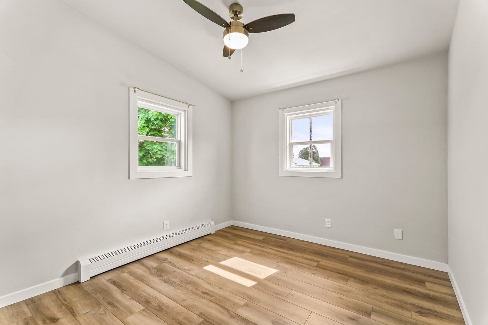Sun Prairie Apartment: 124 - 132 - 208 - 224 S Bird St.