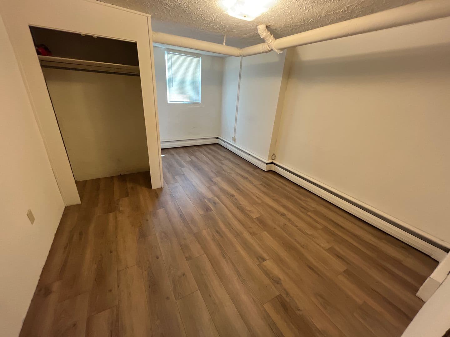 Madison Apartment: 411 Paunack Pl
