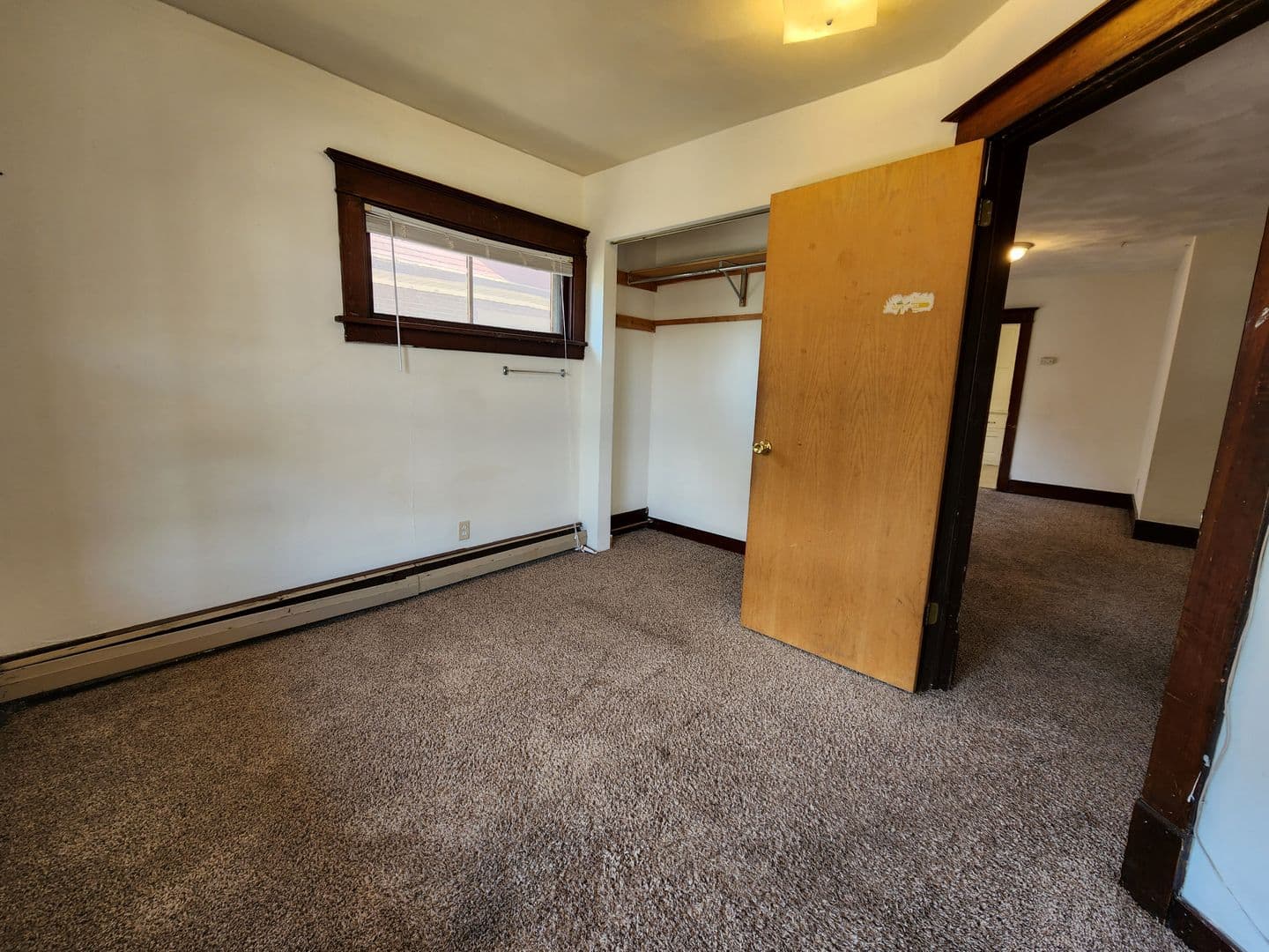 Madison Apartment: 10 S. Orchard St