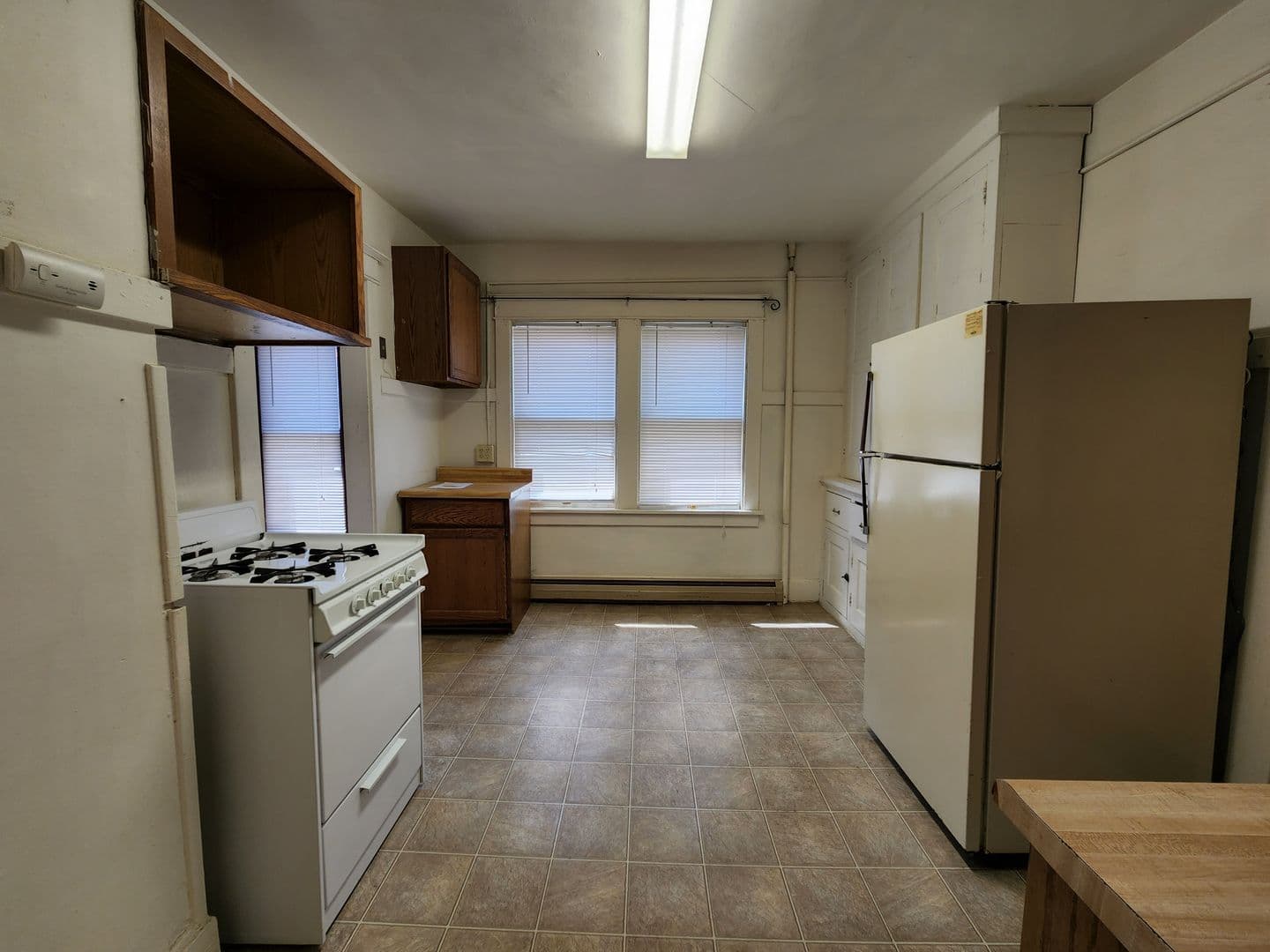 Madison Apartment: 10 S. Orchard St