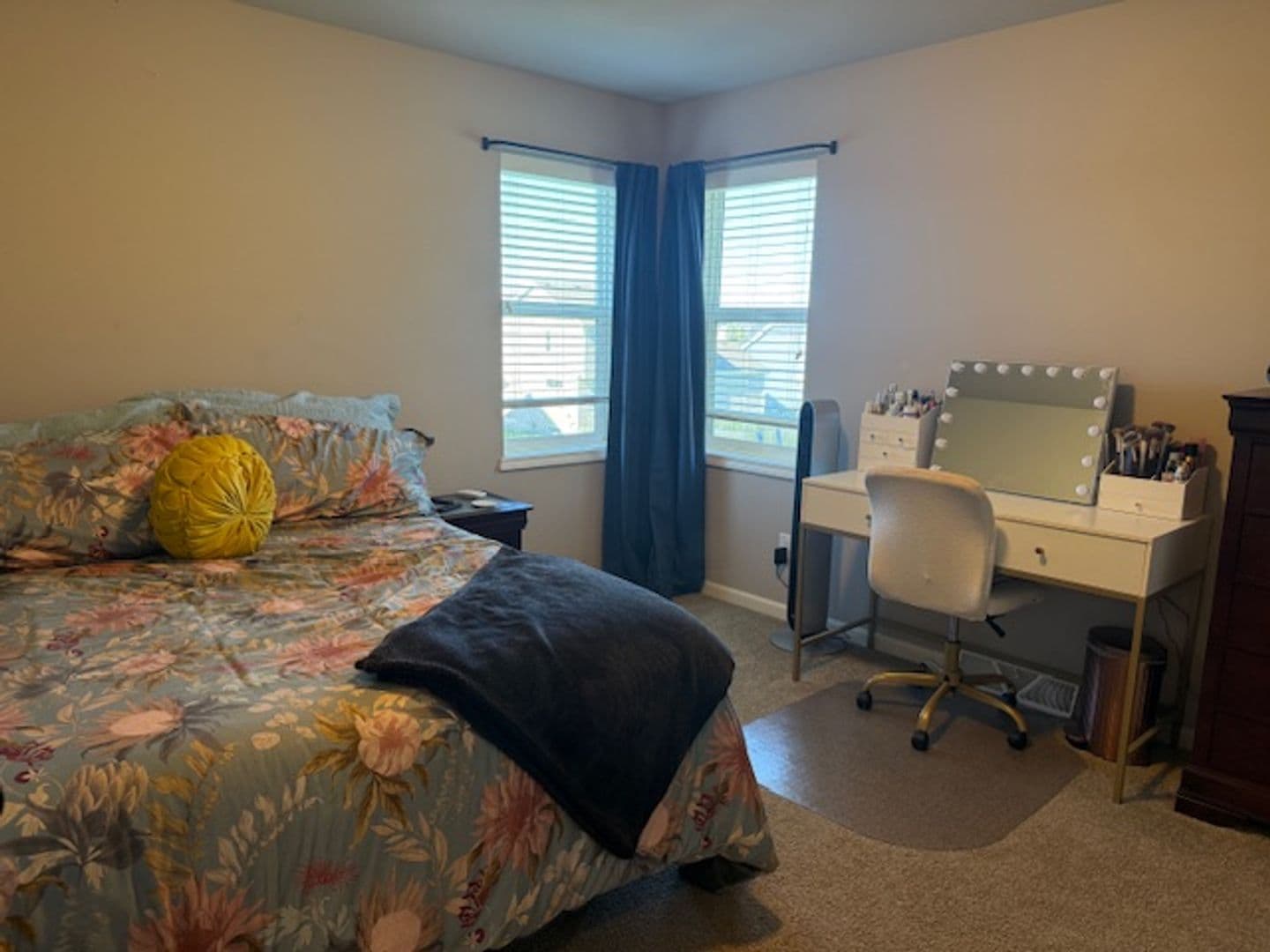 McFarland House: 6142 Pine Ridge Way