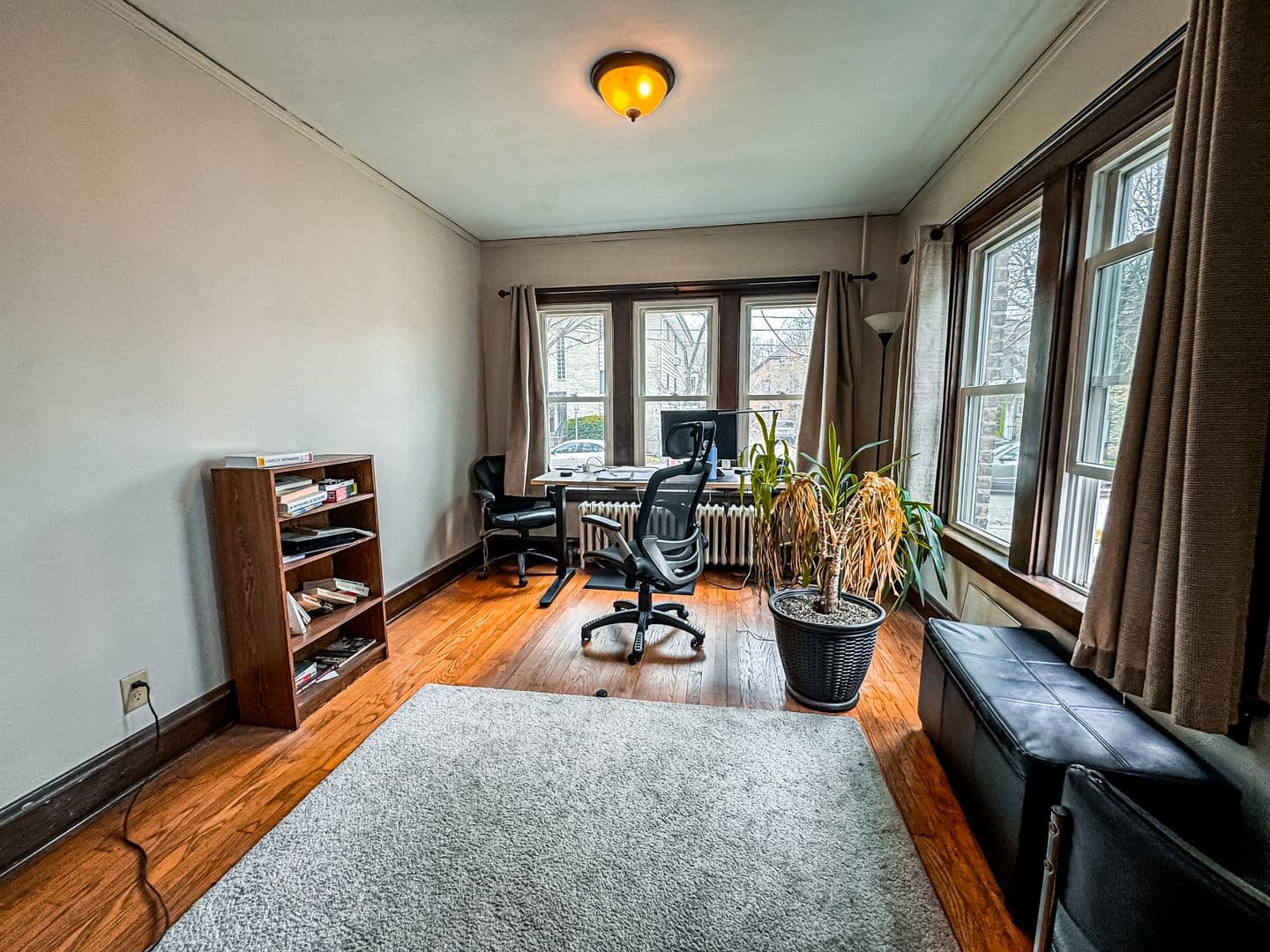Madison Apartment: 413 Chamberlain Ave.