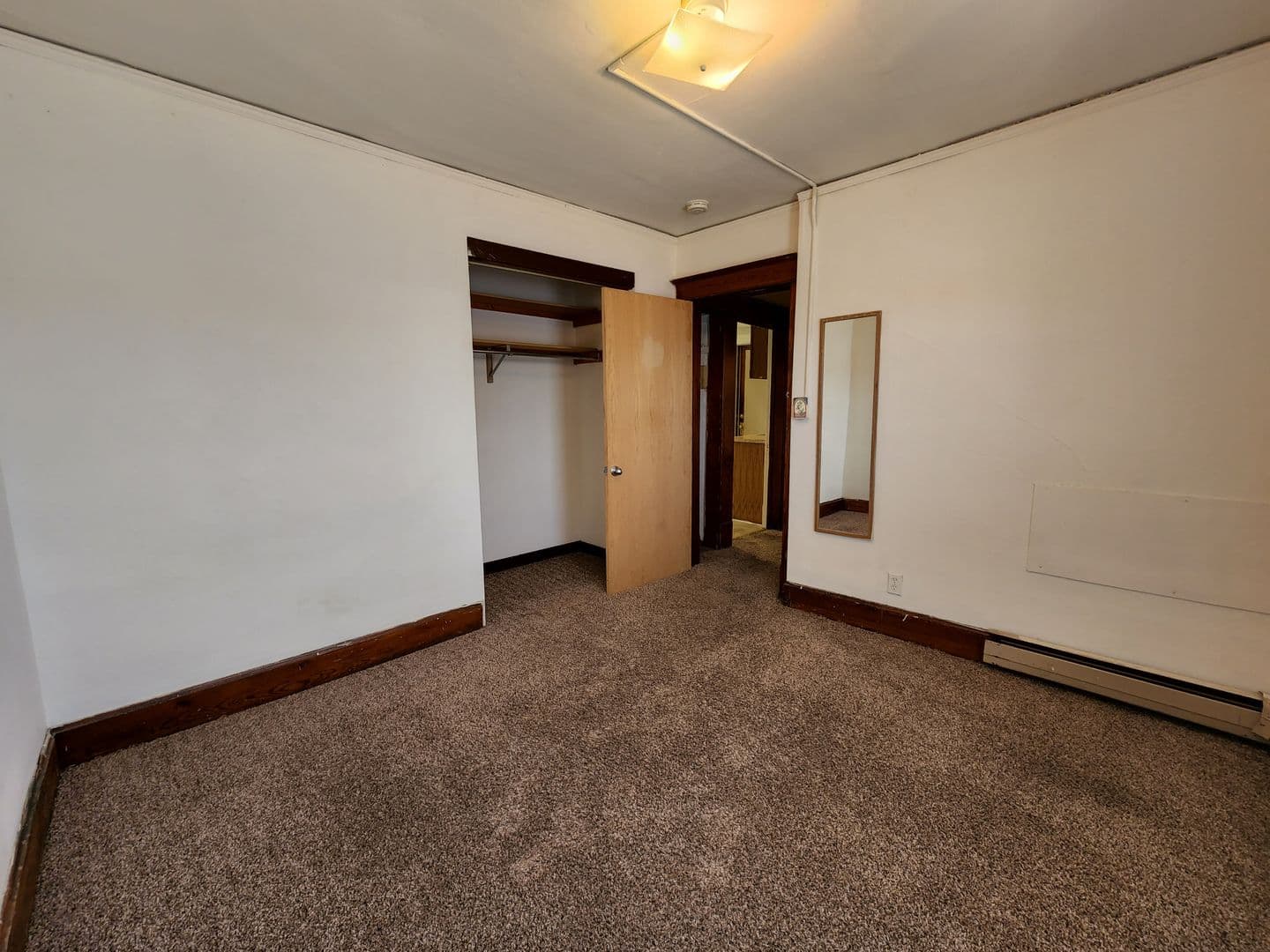 Madison Apartment: 10 S. Orchard St