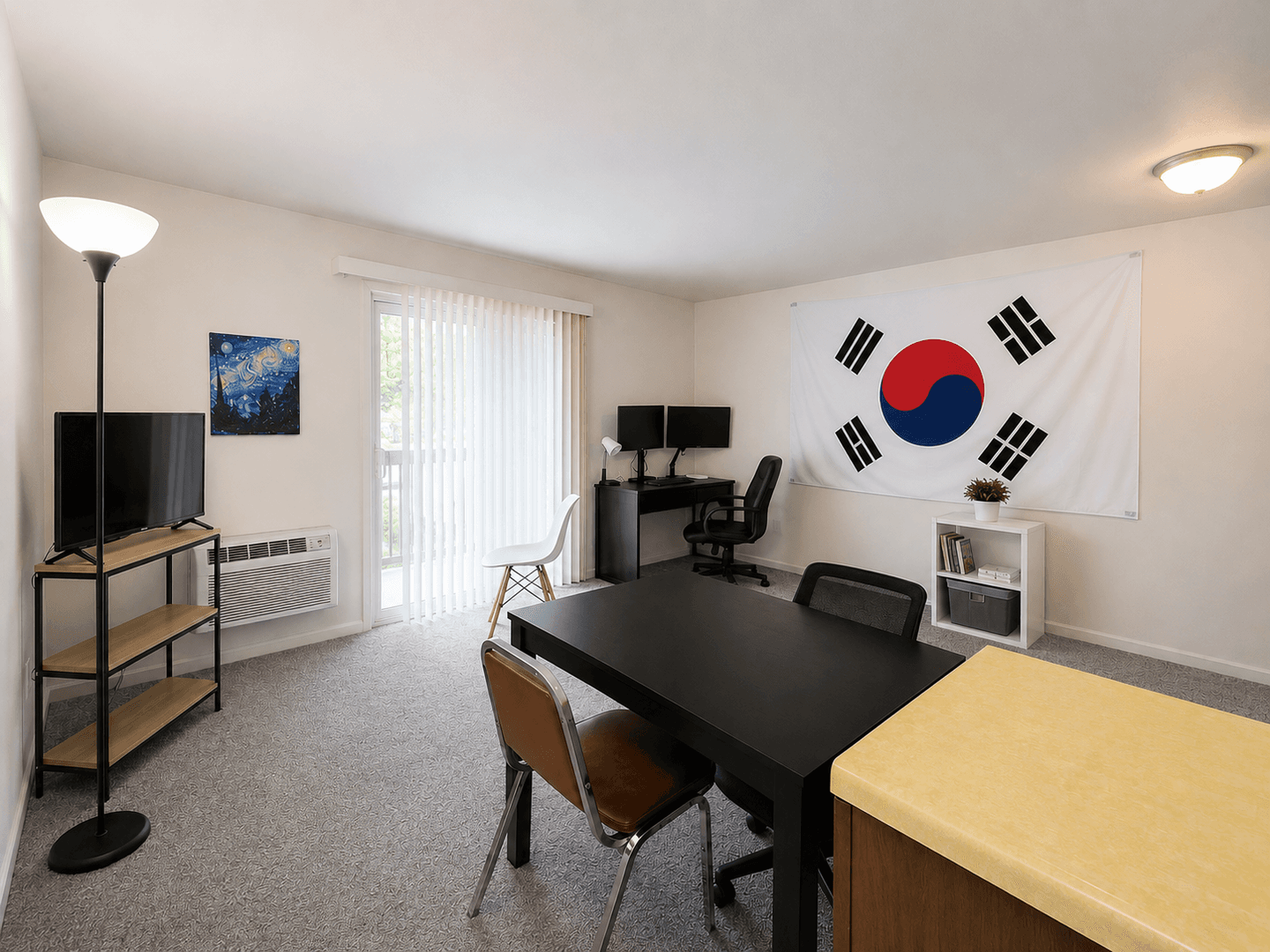 Madison Apartment: 2601 University Avenue