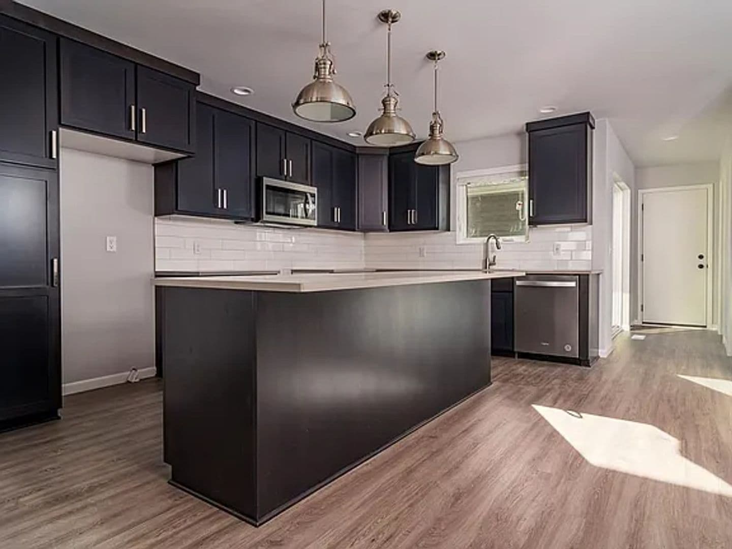 Fitchburg House: 2741 Spark St