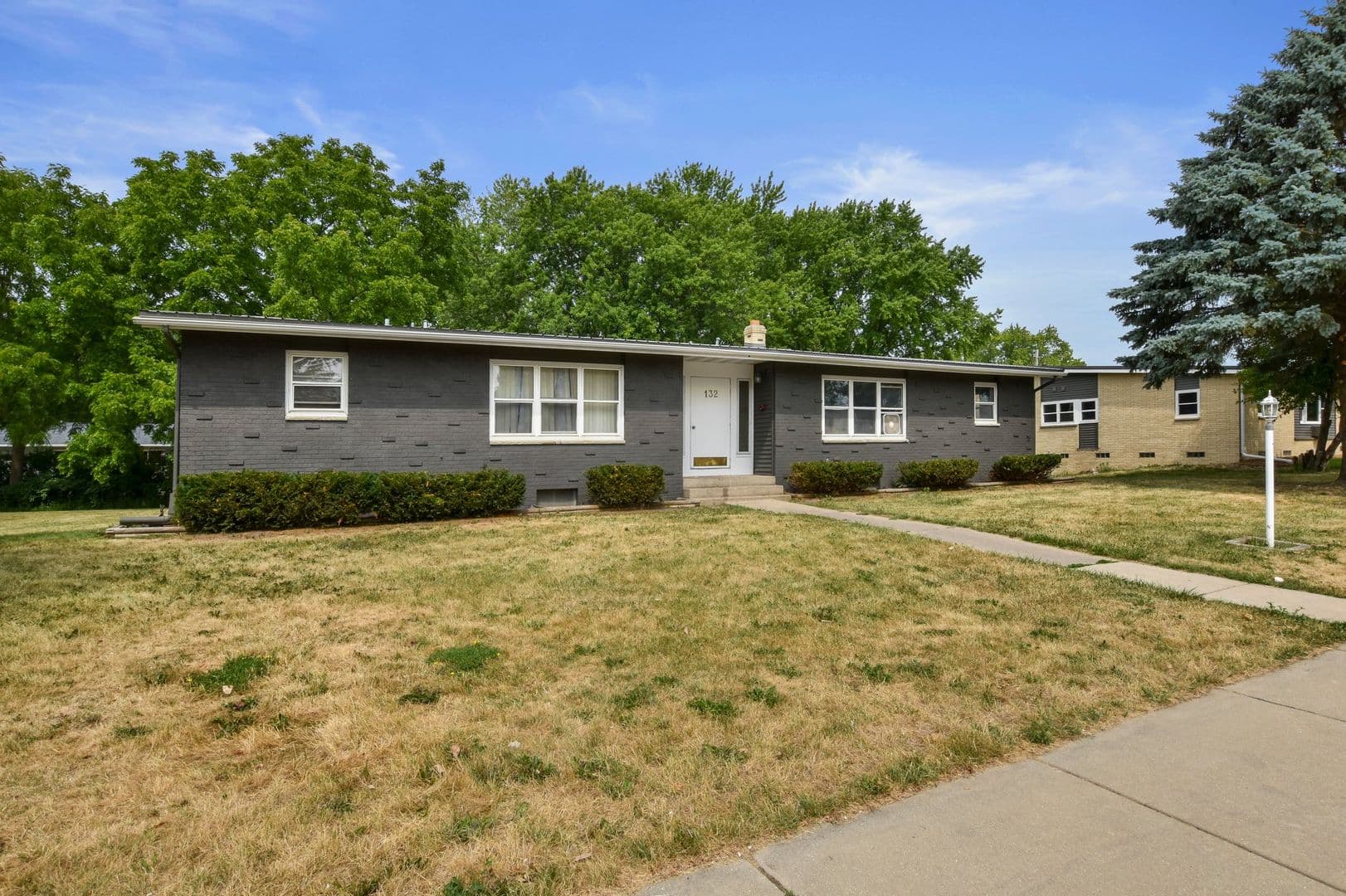 Sun Prairie Apartment: 124 - 132 - 208 - 224 S Bird St.