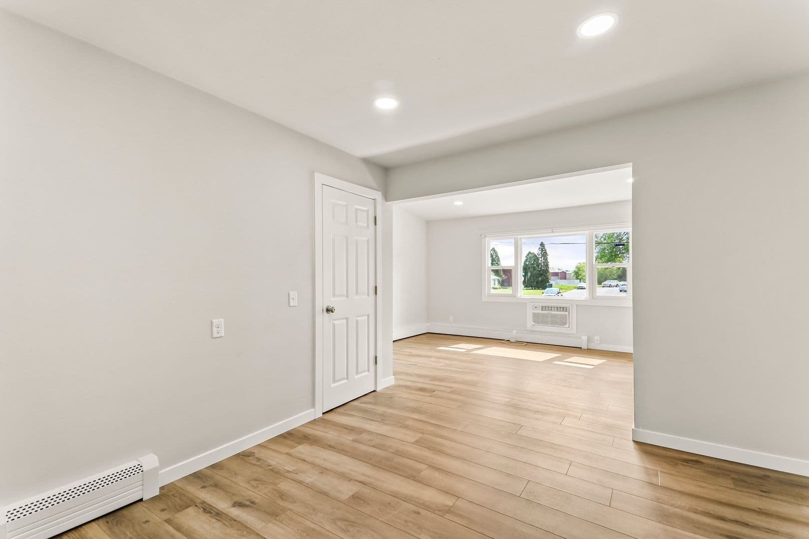 Sun Prairie Apartment: 124 - 132 - 208 - 224 S Bird St.
