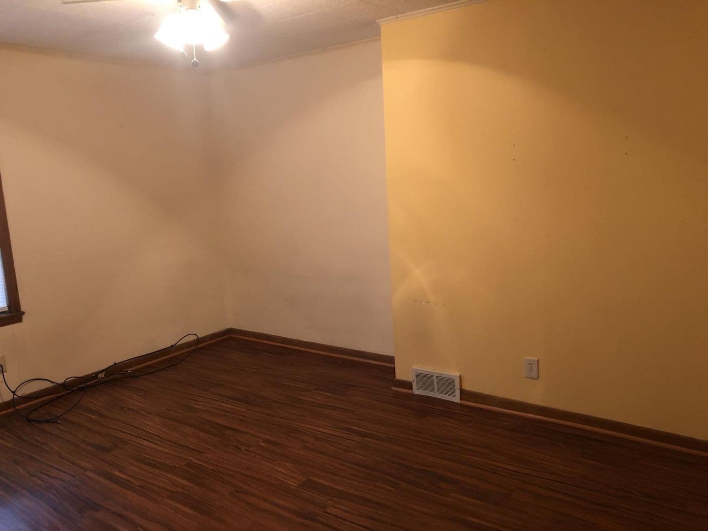 Madison Apartment: 1202 Chandler St.