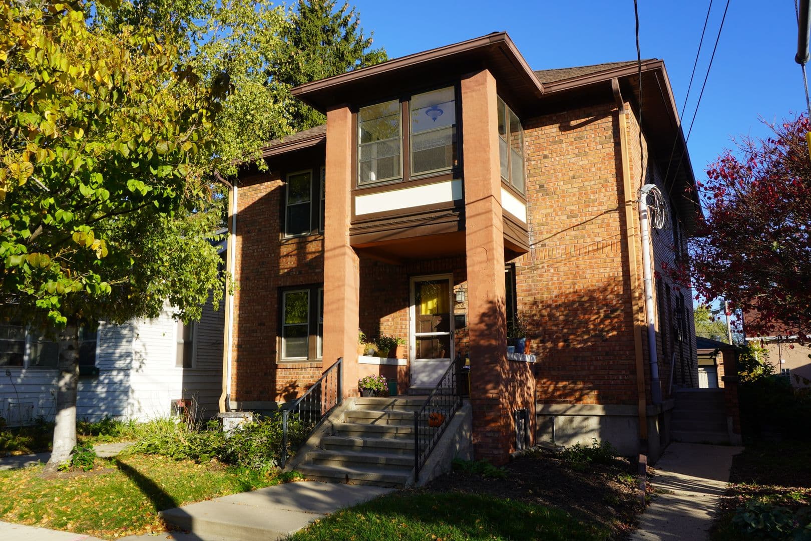 Madison Apartment: 2718 Sommers Avenue