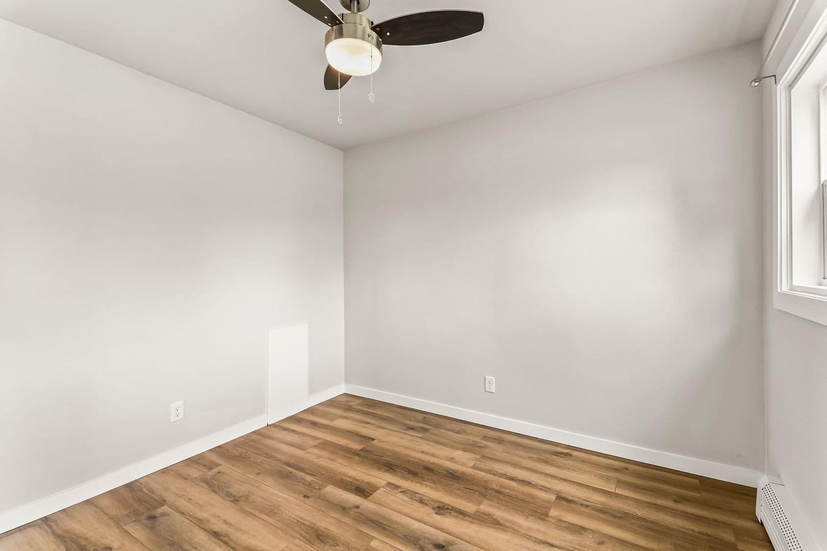 Sun Prairie Apartment: 124 - 132 - 208 - 224 S Bird St.