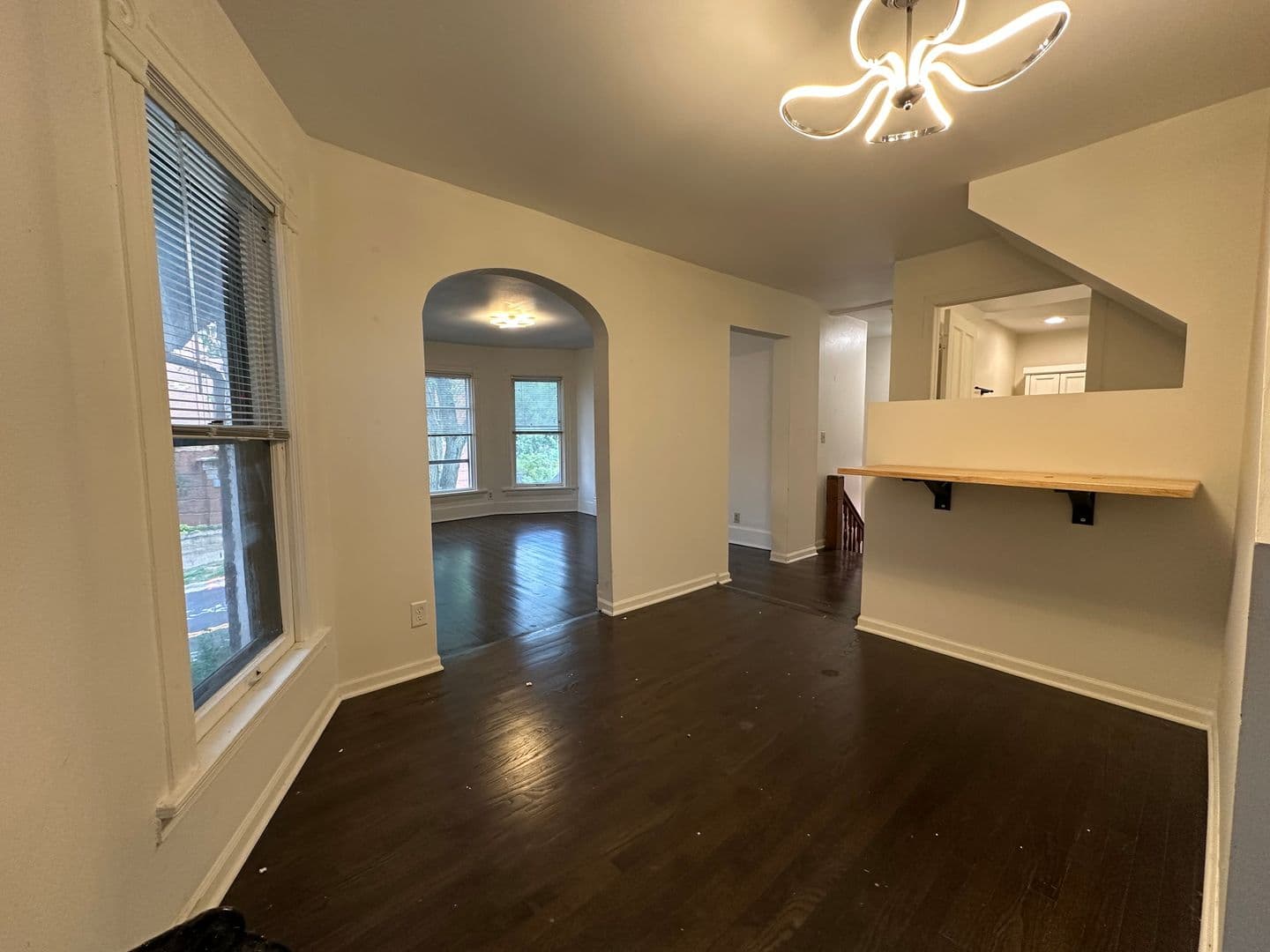 Madison Apartment: 522 E. Main Street