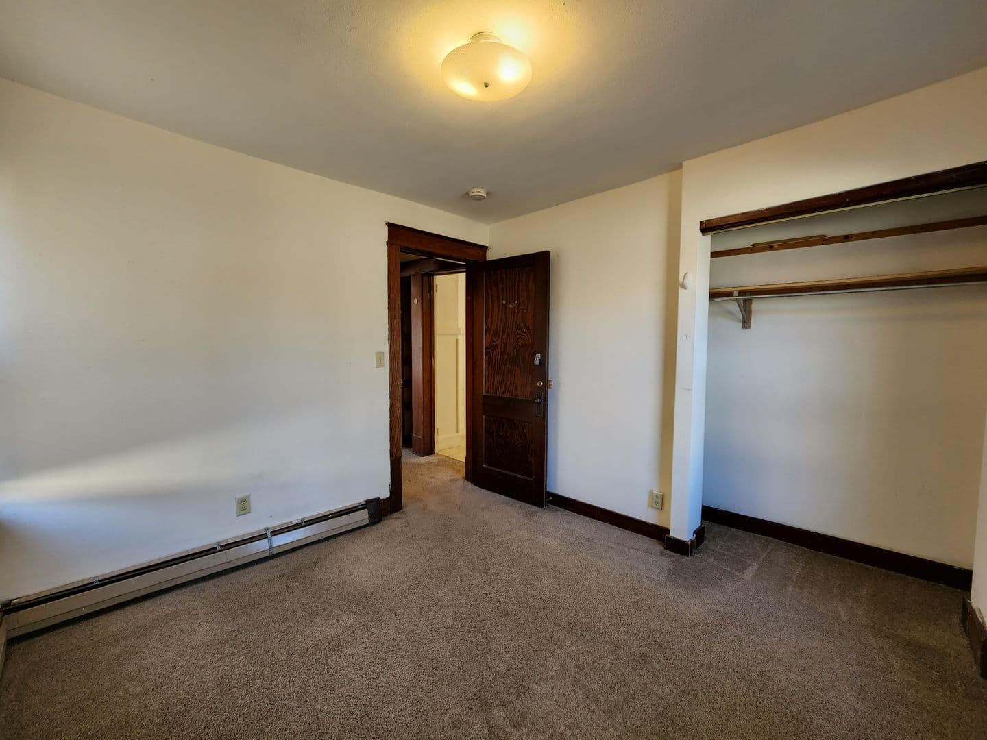 Madison Apartment: 10 S. Orchard St